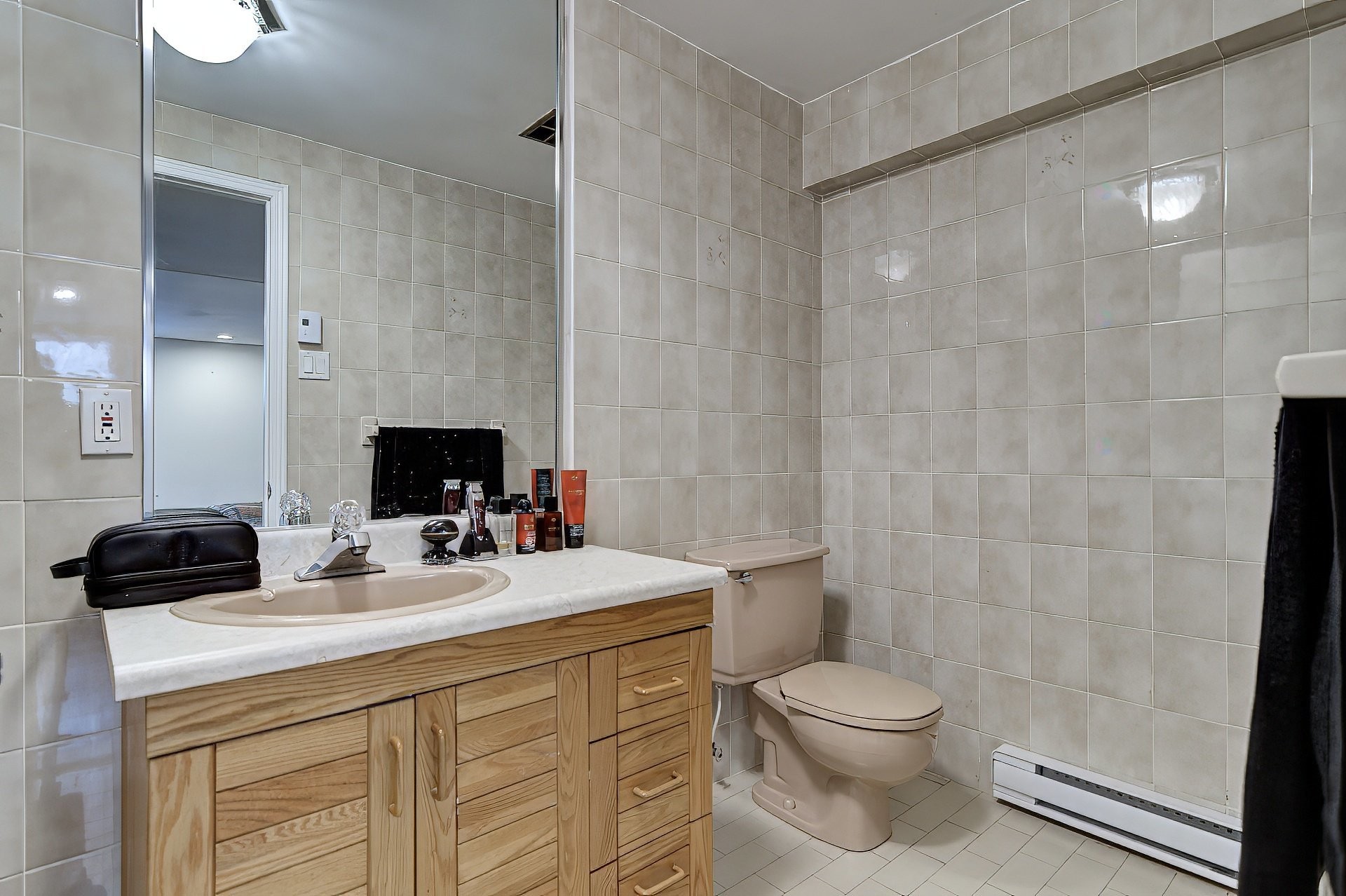 









9001


Crois. Rimouski

,
Brossard,




QC
J4X2S2

