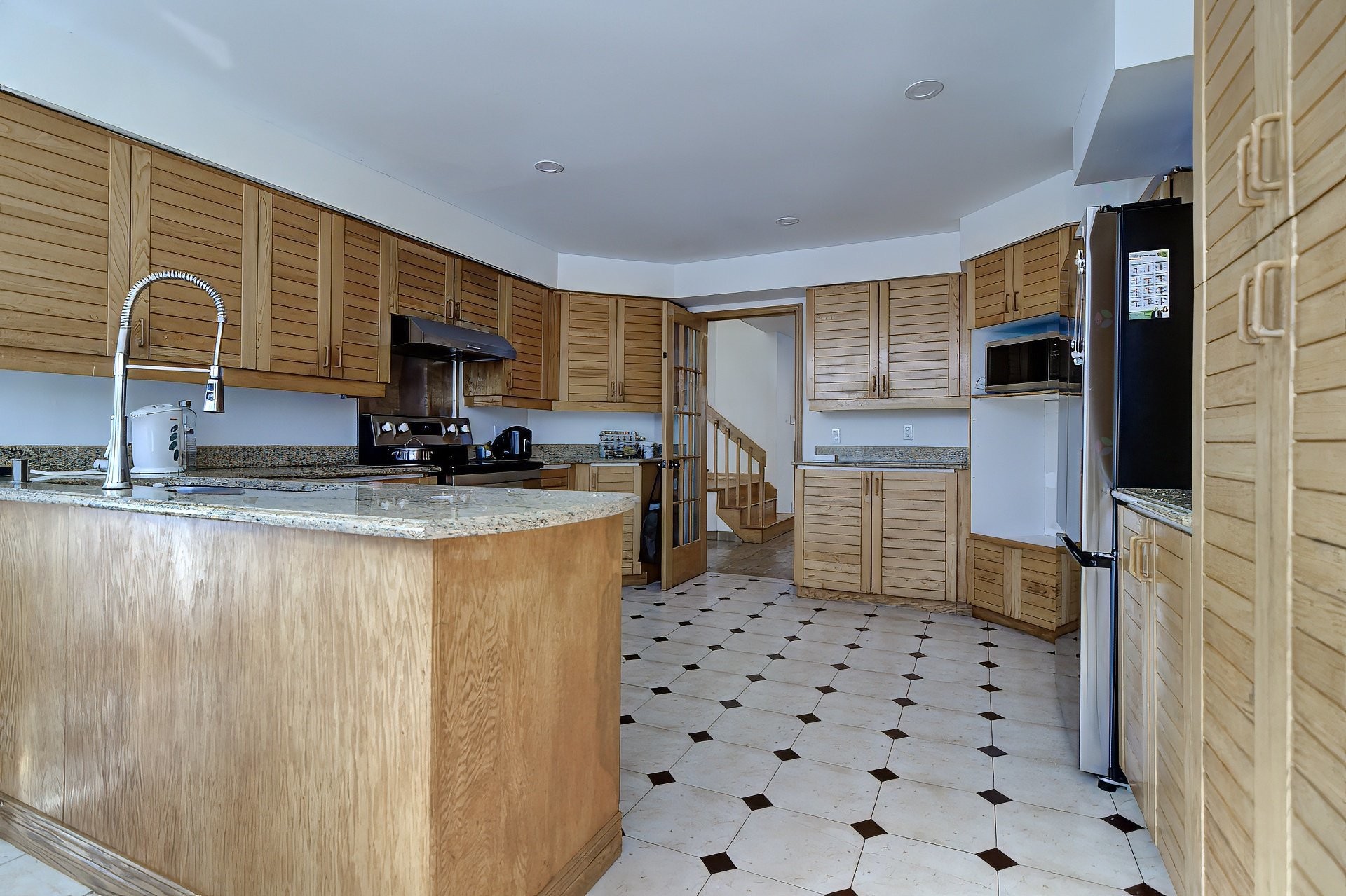 









9001


Crois. Rimouski

,
Brossard,




QC
J4X2S2

