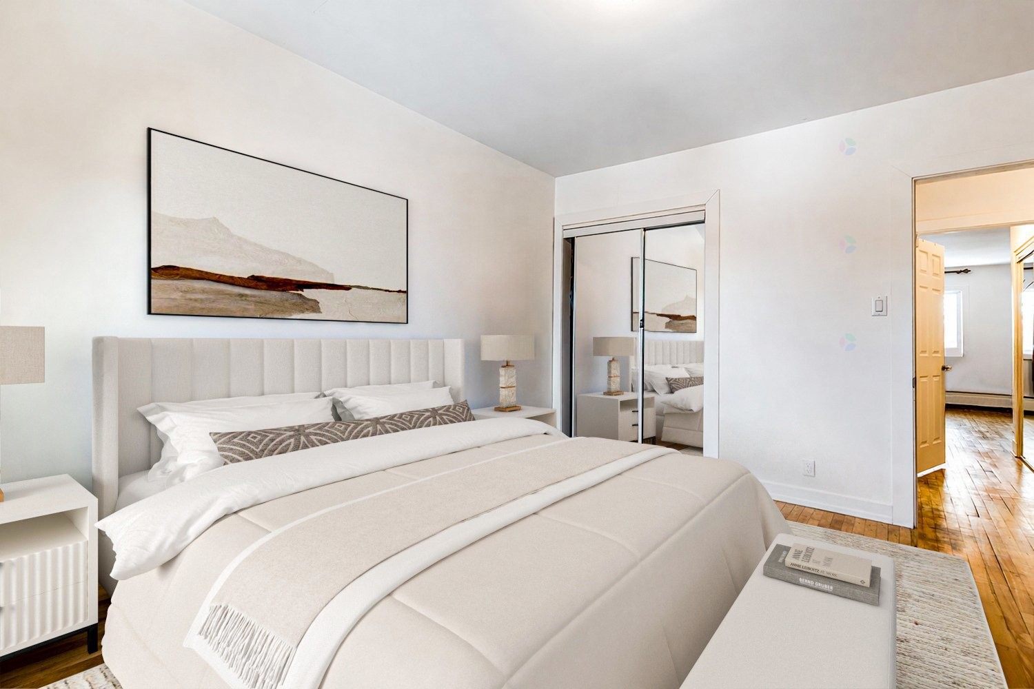 









5765

 - 5767


Av. Fairside

,
Côte-Saint-Luc,




QC
H4W2A6

