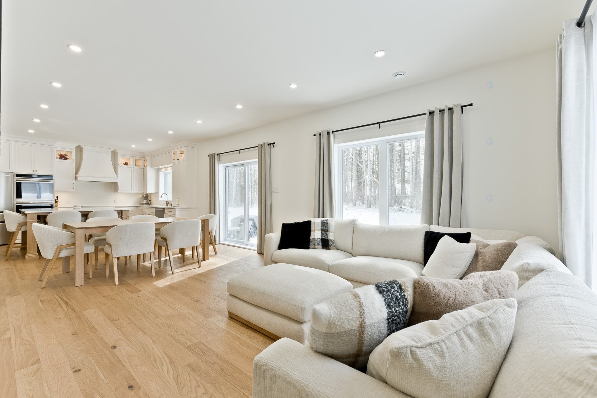 









234


Rue St-Laurent

,
Cookshire-Eaton,




QC
J0B1M0

