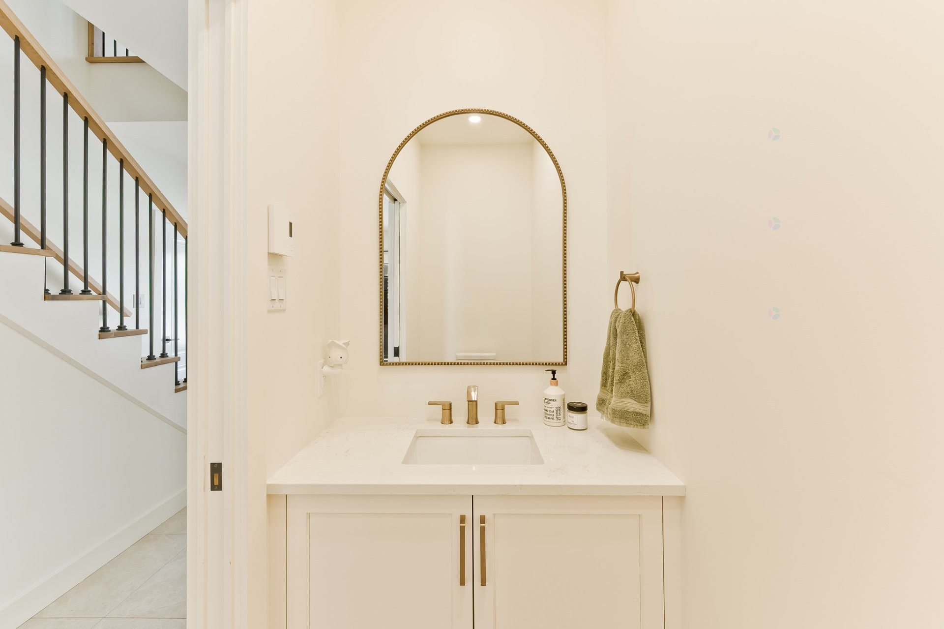 









234


Rue St-Laurent

,
Cookshire-Eaton,




QC
J0B1M0

