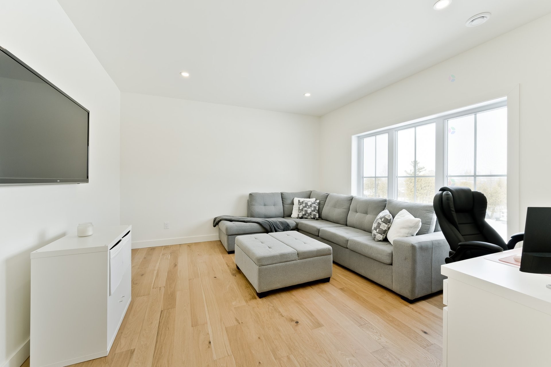 









234


Rue St-Laurent

,
Cookshire-Eaton,




QC
J0B1M0

