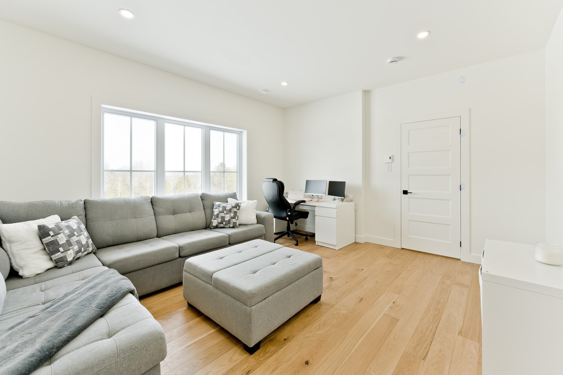 









234


Rue St-Laurent

,
Cookshire-Eaton,




QC
J0B1M0

