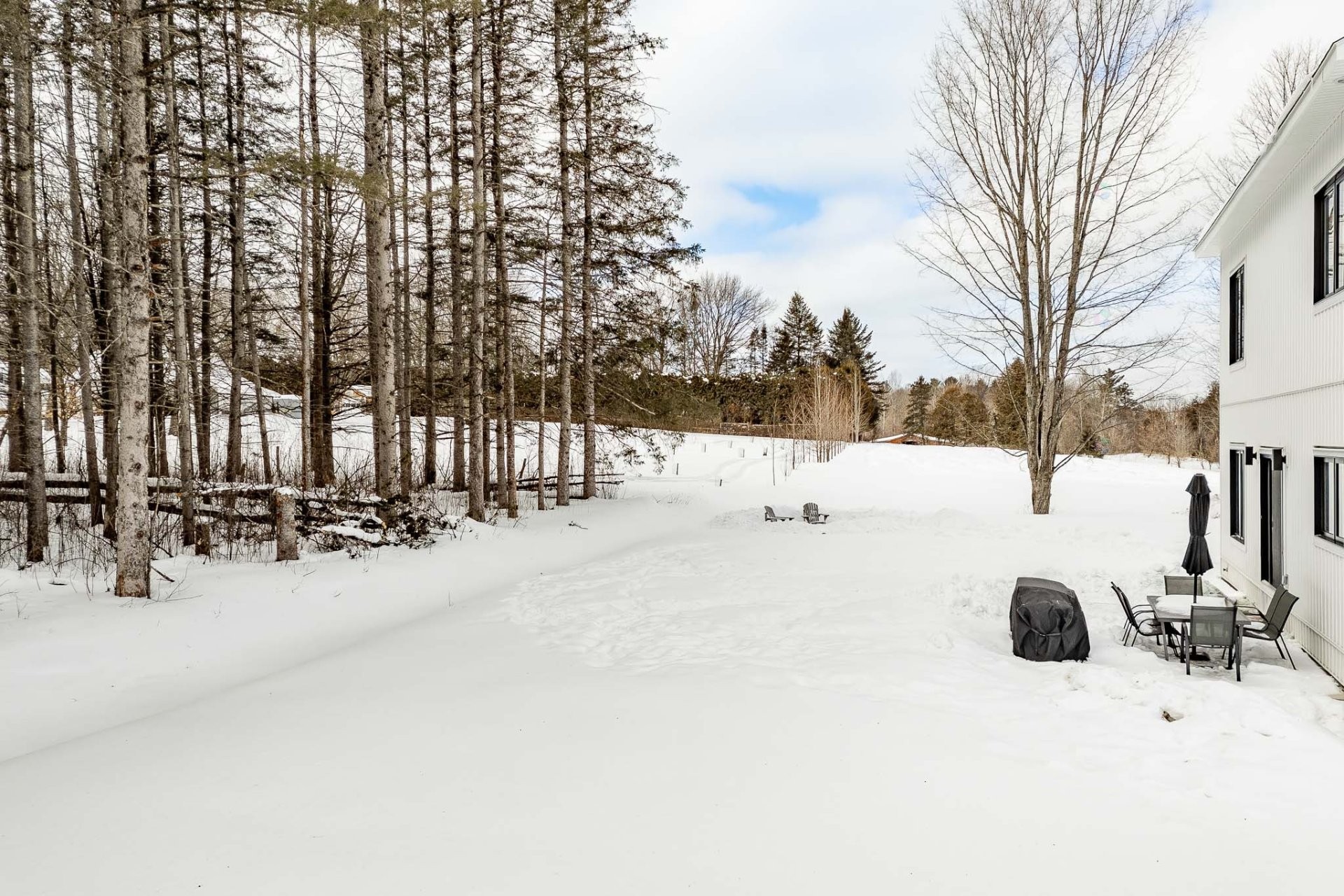









234


Rue St-Laurent

,
Cookshire-Eaton,




QC
J0B1M0

