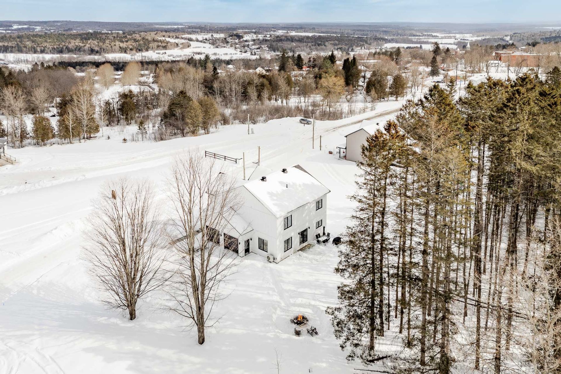 









234


Rue St-Laurent

,
Cookshire-Eaton,




QC
J0B1M0

