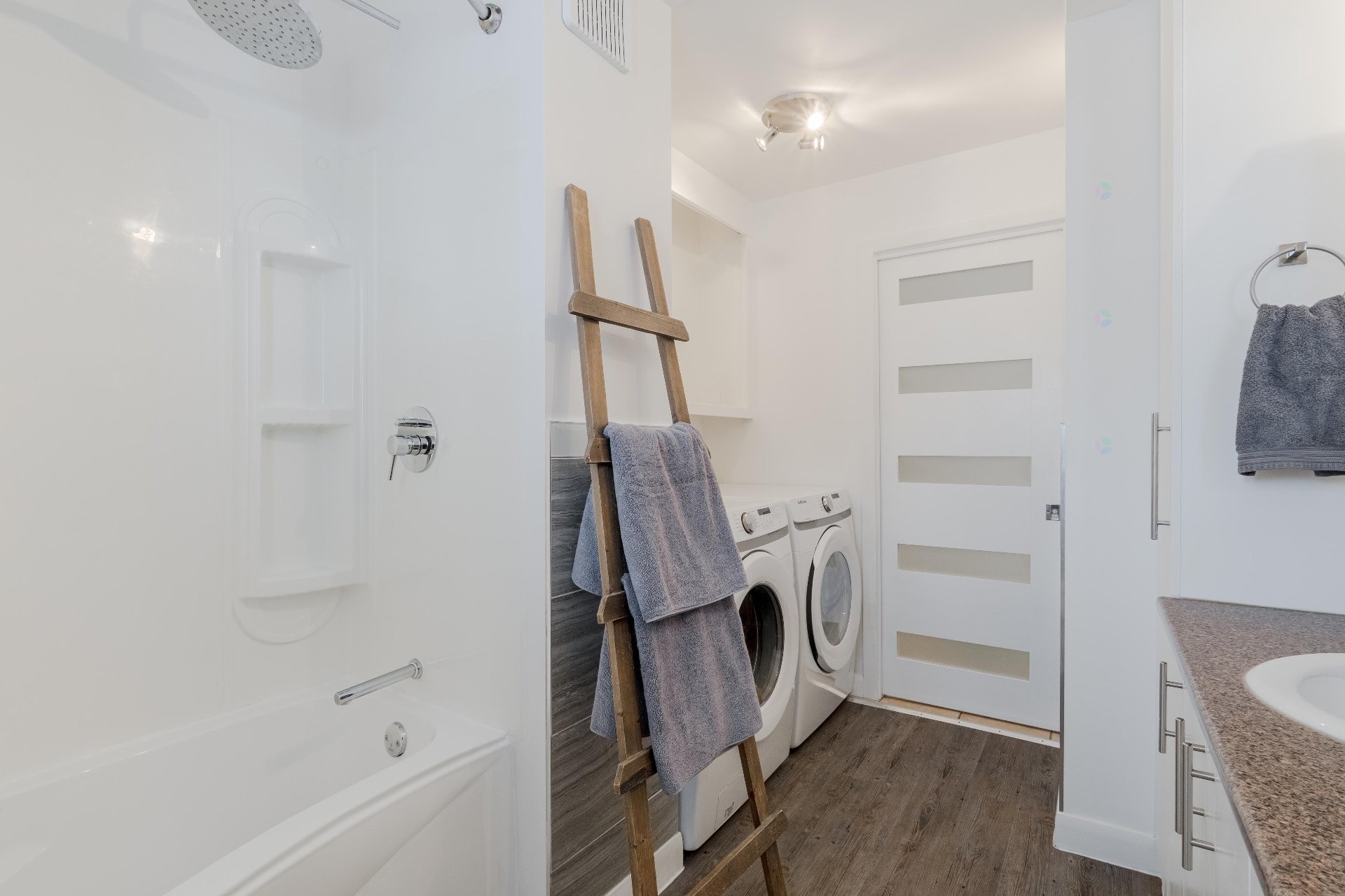 









200


Rue Fraser

,
Sherbrooke (Les Nations),




QC
J2J2V4

