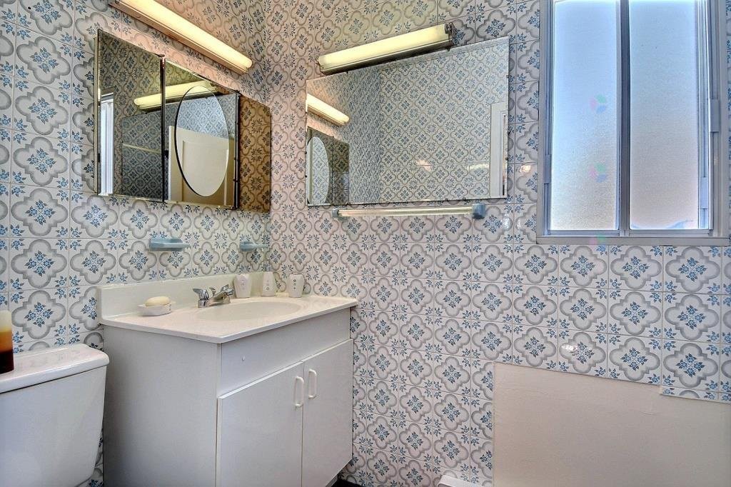 









4593


Av. Montclair

,
Montréal (Côte-des-Neiges/Notre-Dame-de-Grâce),




QC
H4B2J8

