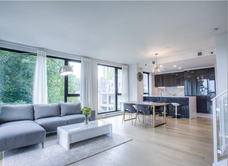 









2020


Boul. René-Lévesque O.

, 314,
Montréal (Ville-Marie),




QC
H3H0B4

