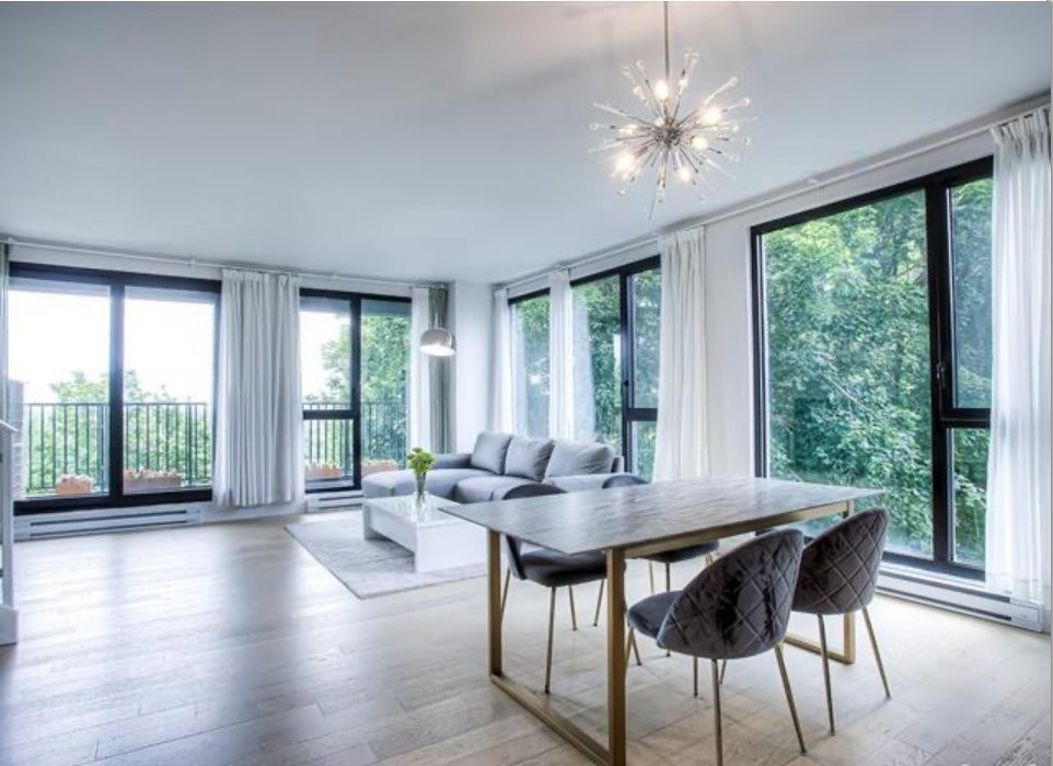 









2020


Boul. René-Lévesque O.

, 314,
Montréal (Ville-Marie),




QC
H3H0B4

