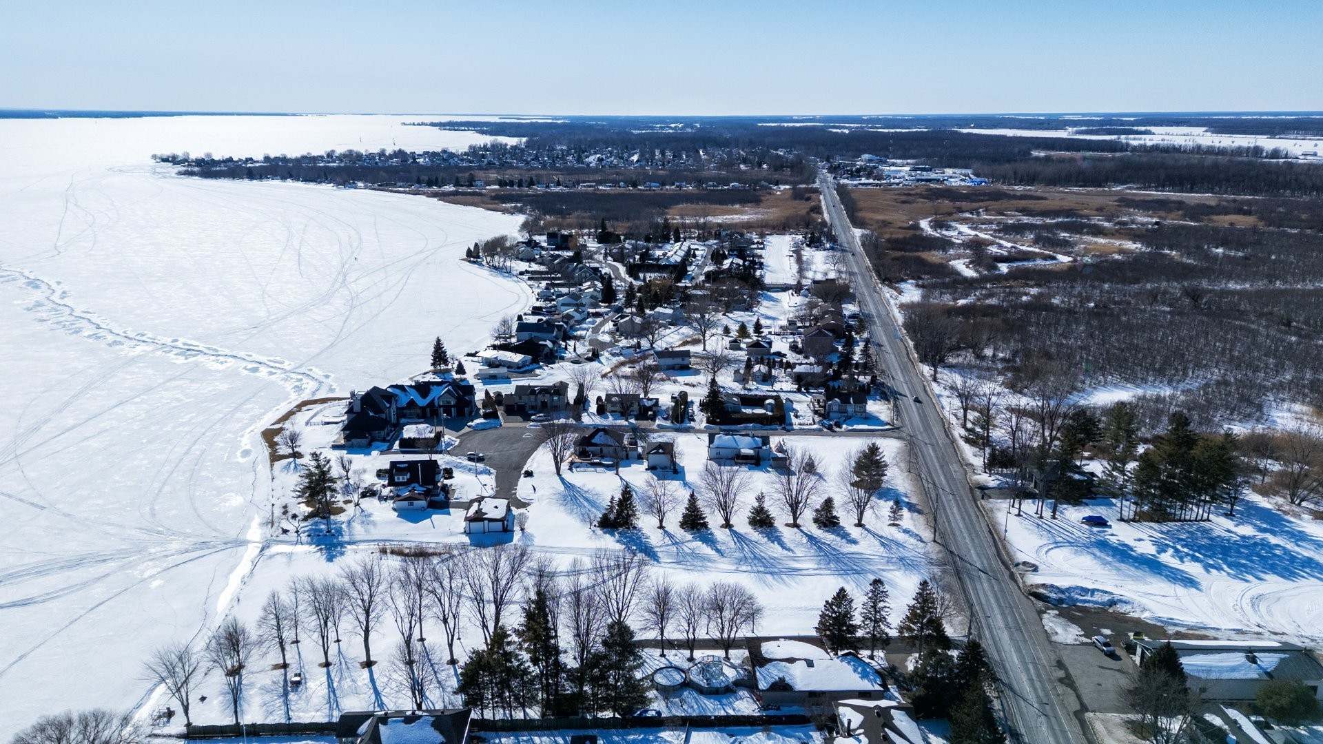 












Rue Principale

,
Saint-Zotique,







QC
J0P1Z0

