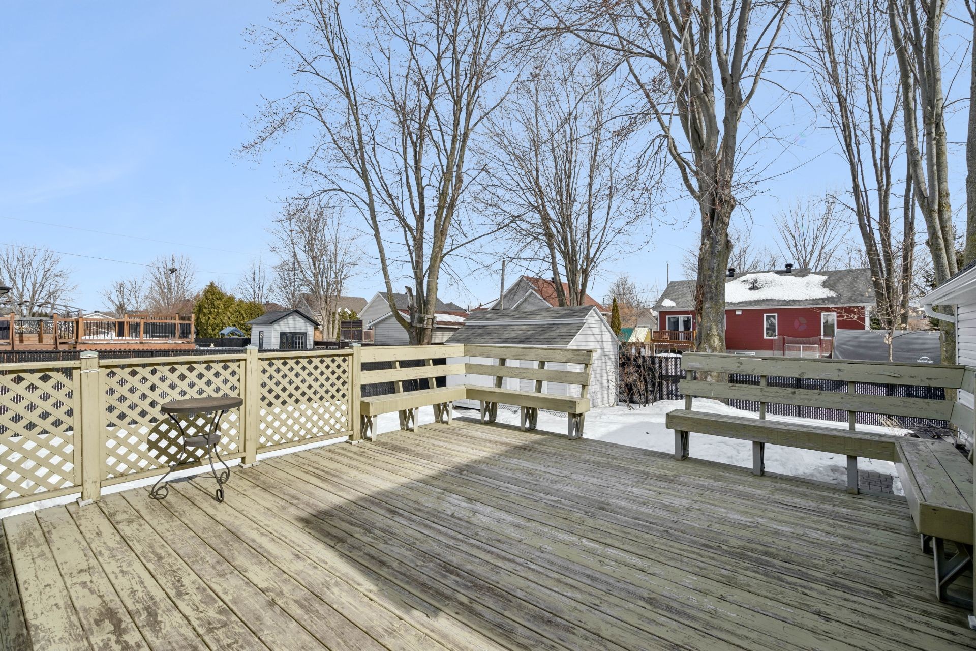 









202


12e Avenue

,
Saint-Zotique,




QC
J0P1Z0

