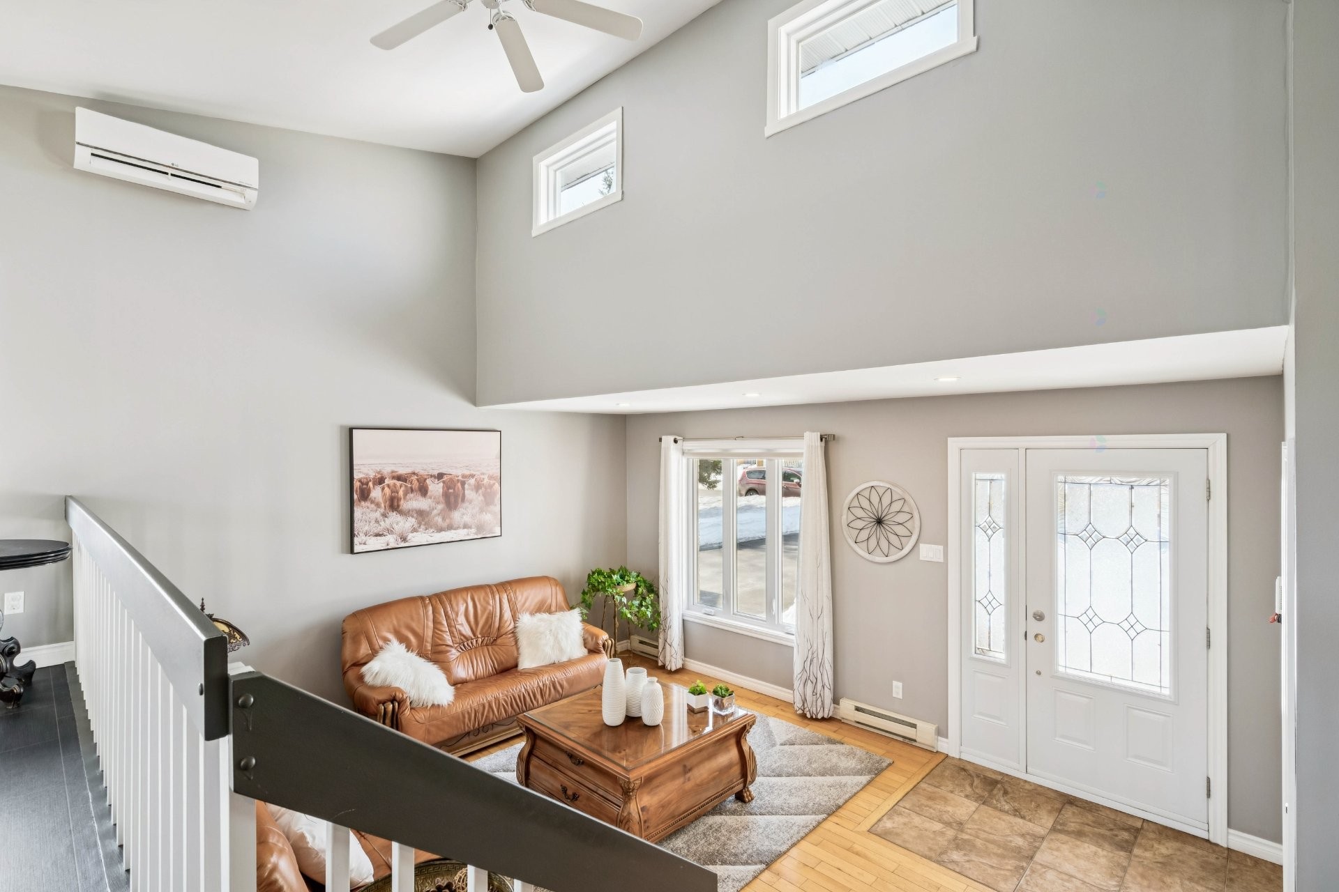 









202


12e Avenue

,
Saint-Zotique,




QC
J0P1Z0

