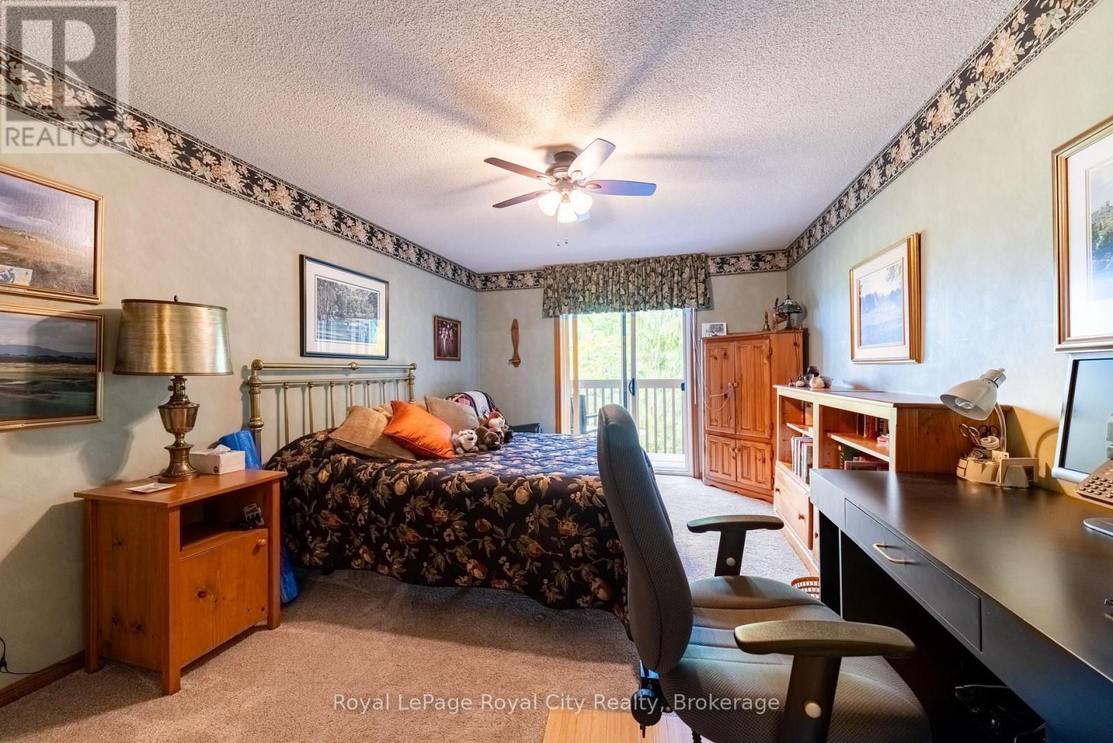 












101 - 121 WATERLOO AVENUE

,
Guelph (Downtown),




Ontario
N1H3H9

