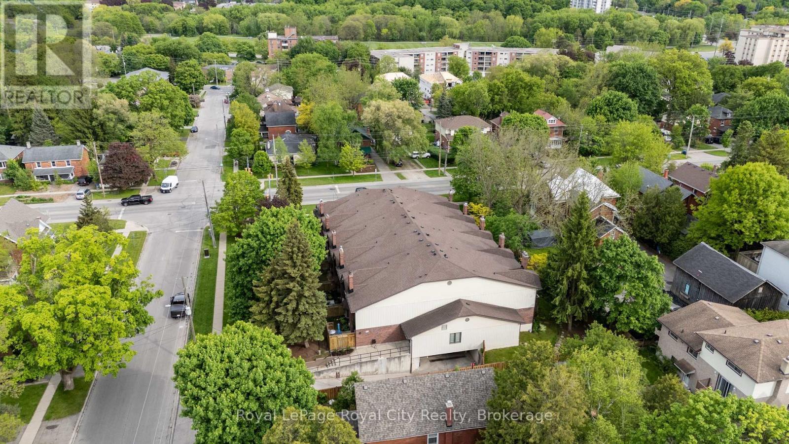 












101 - 121 WATERLOO AVENUE

,
Guelph (Downtown),




Ontario
N1H3H9

