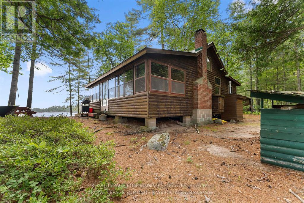 












0 WABEWAWA ISLAND

,
Petawawa,




Ontario
K8H1Z1

