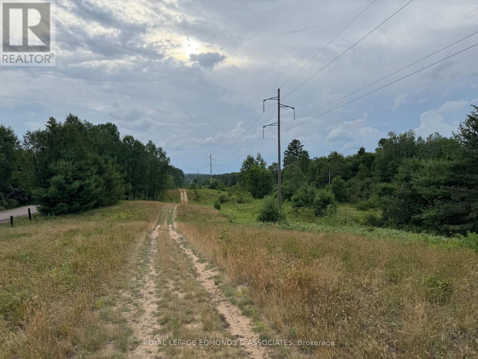 












0 BLACK BAY ROAD

,
Petawawa,







Ontario
K8H2W8

