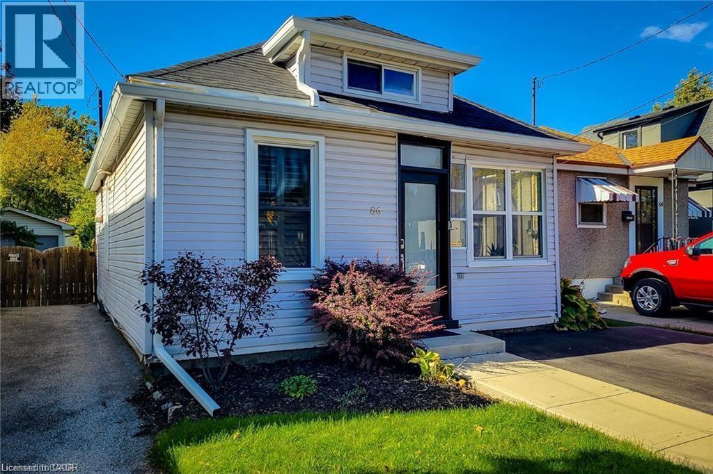 












86 EAST 18TH Street

,
Hamilton,




Ontario
L9A4N8

