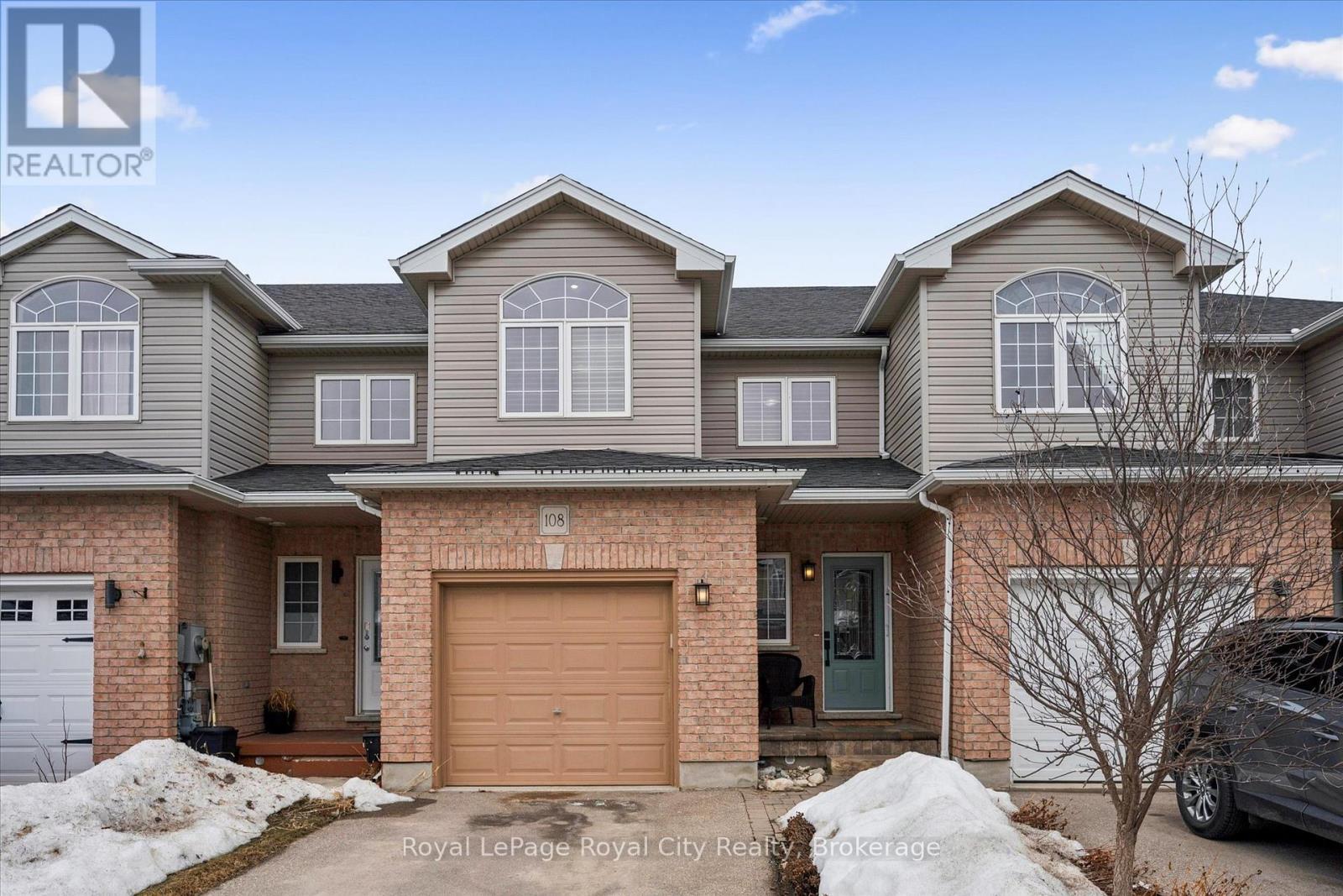 












108 MUSSEN STREET

,
Guelph (Victoria North),




Ontario
N1E0K2

