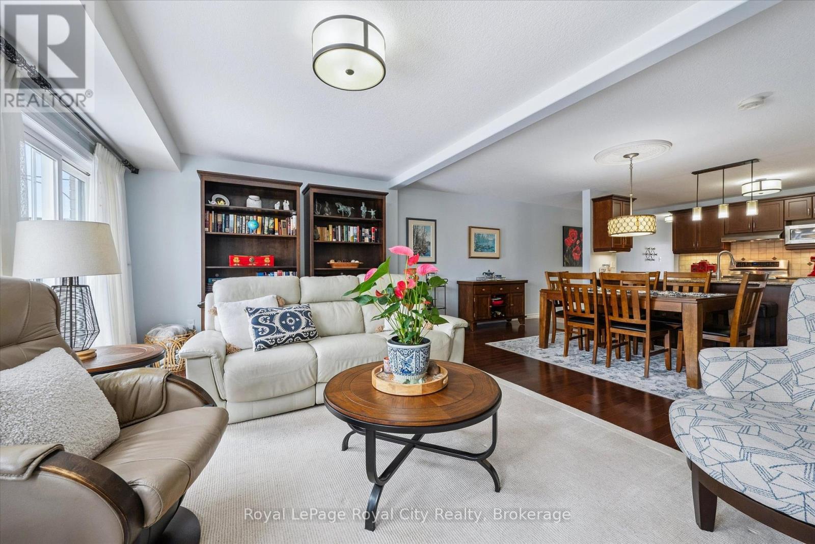 












108 MUSSEN STREET

,
Guelph (Victoria North),




Ontario
N1E0K2

