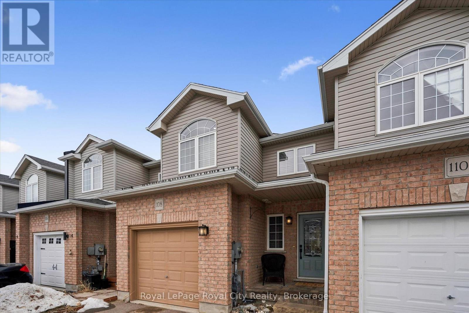 












108 MUSSEN STREET

,
Guelph (Victoria North),




Ontario
N1E0K2

