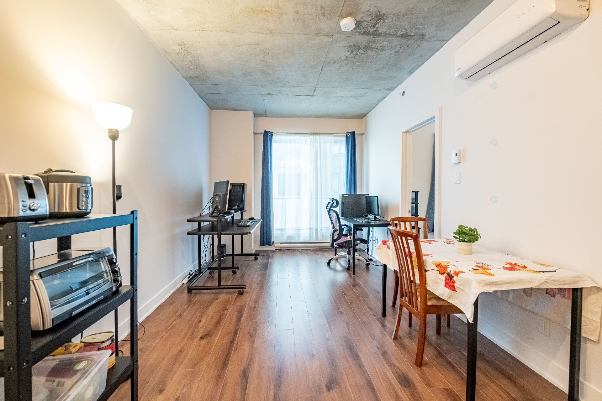 









6780


Boul. Newman

, 404,
Montréal (LaSalle),




QC
H8N0H5

