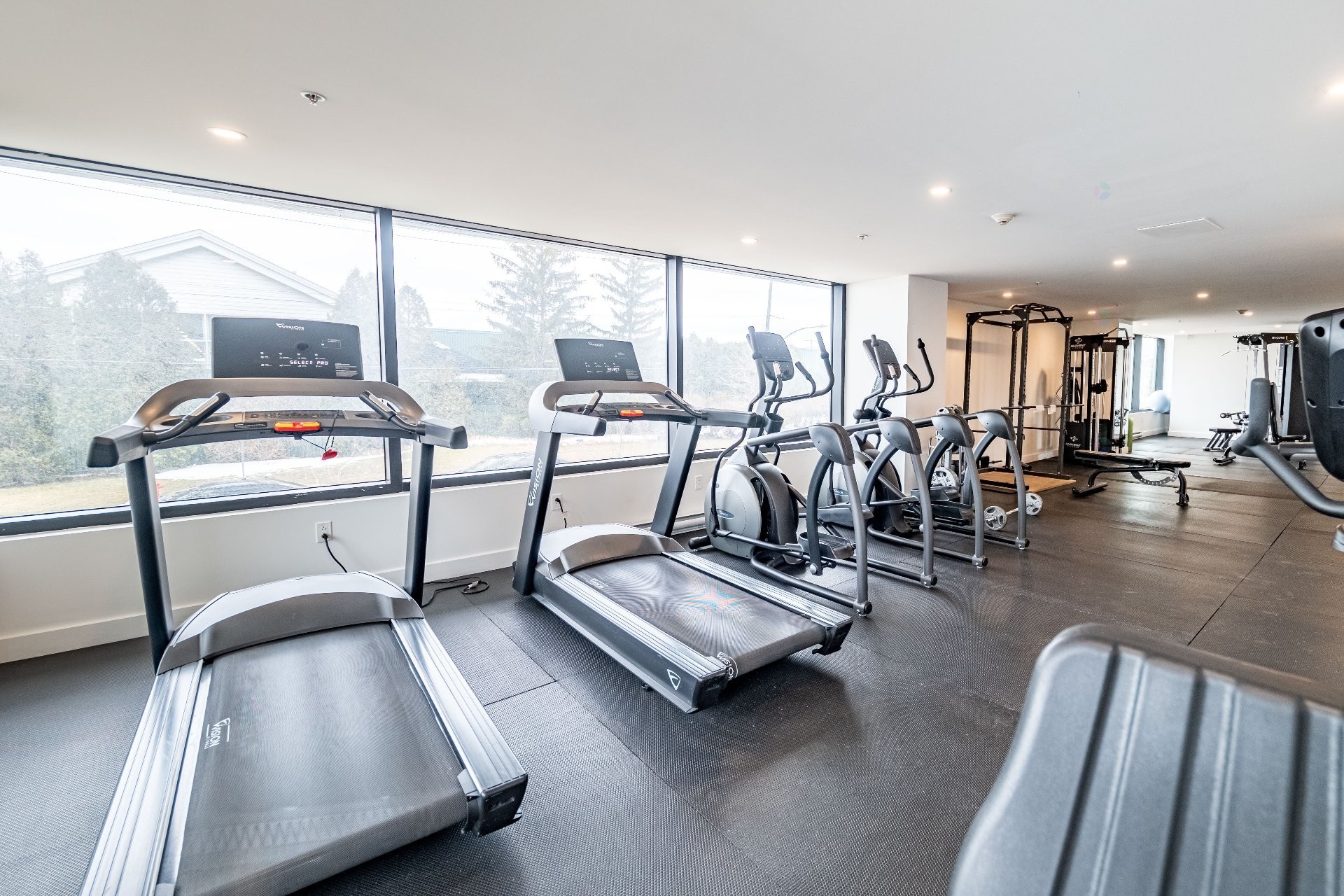 









6780


Boul. Newman

, 404,
Montréal (LaSalle),




QC
H8N0H5

