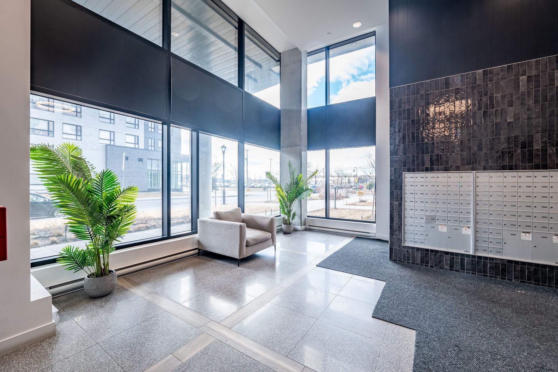 









6780


Boul. Newman

, 404,
Montréal (LaSalle),




QC
H8N0H5

