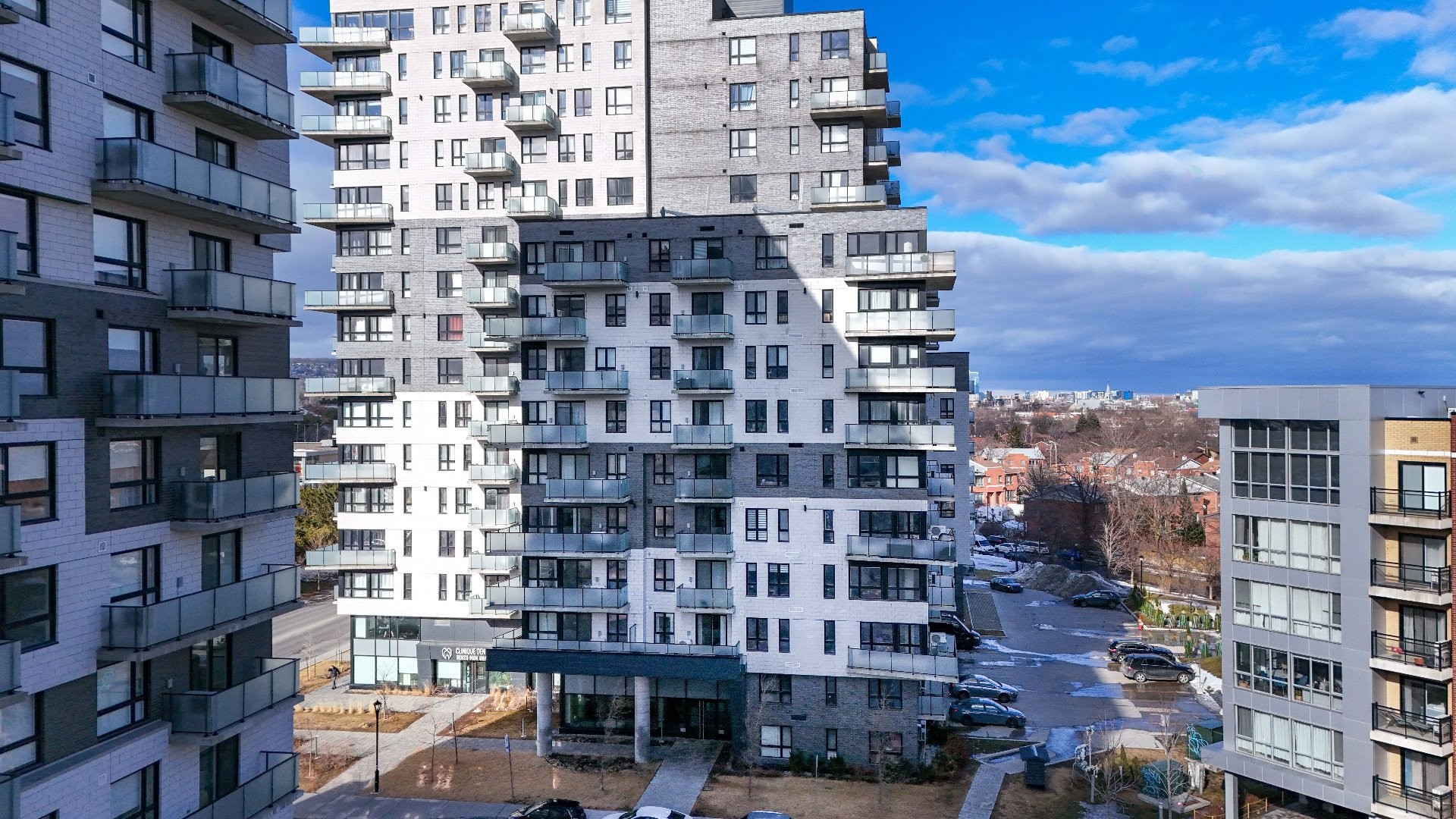 









6780


Boul. Newman

, 404,
Montréal (LaSalle),




QC
H8N0H5

