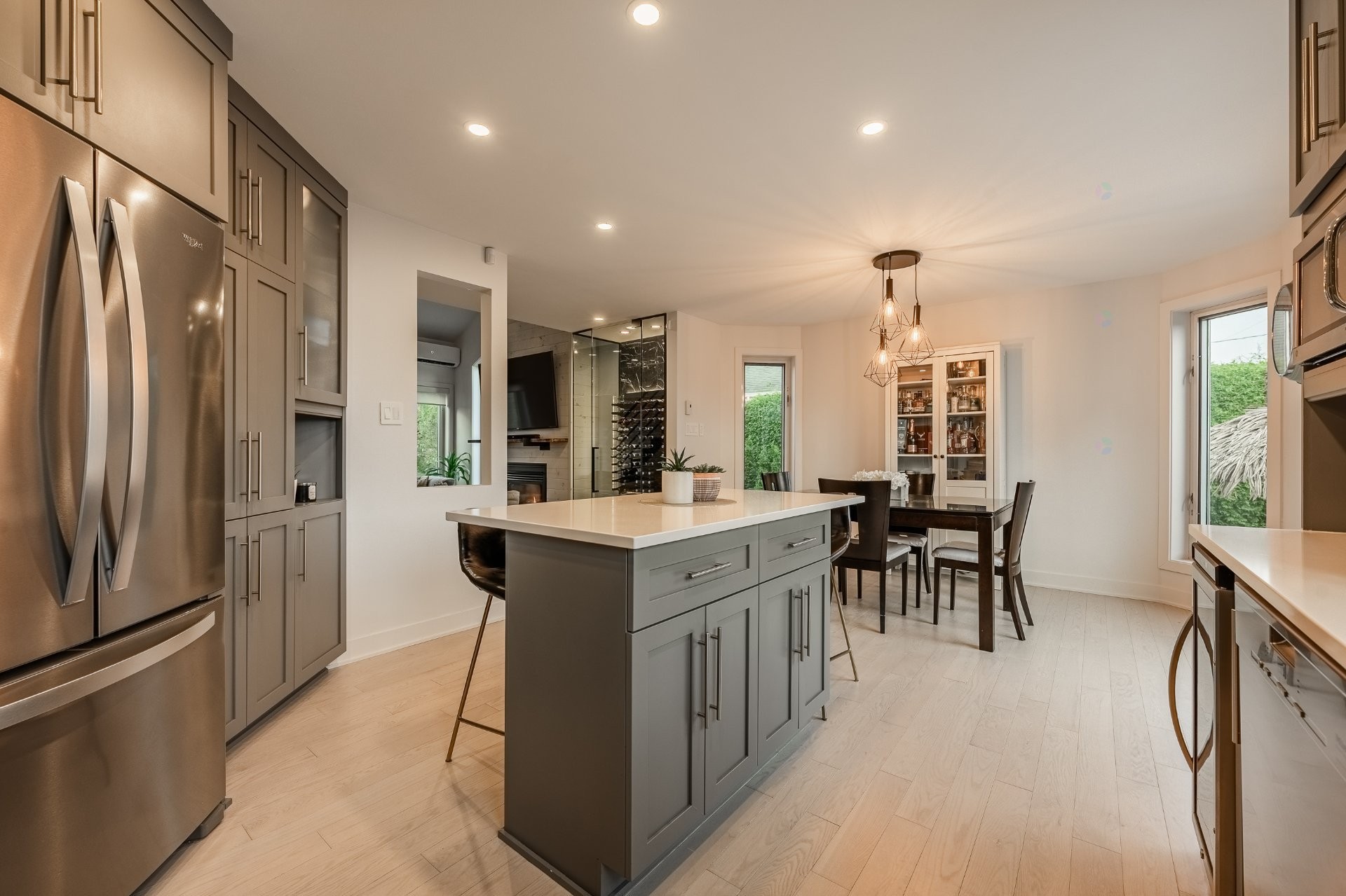 









15


Rue Besset

,
Saint-Mathias-sur-Richelieu,




QC
J3L6A3

