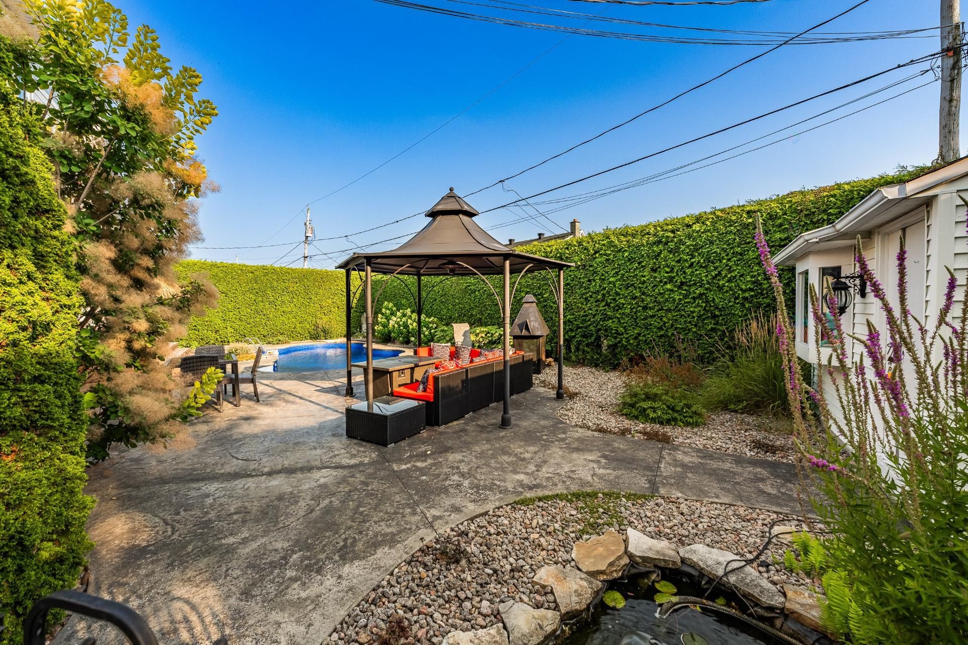 









15


Rue Besset

,
Saint-Mathias-sur-Richelieu,




QC
J3L6A3

