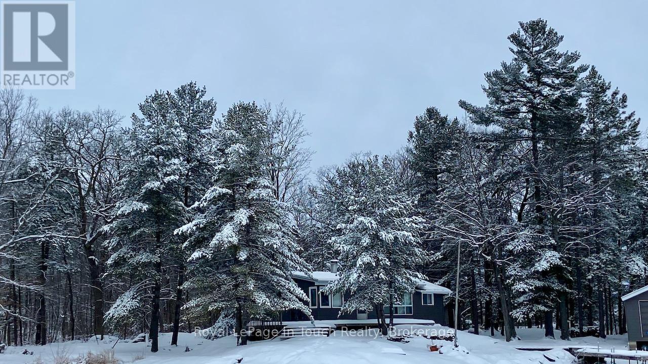 












1916 SIX MILE LAKE SHORE ISLAND

,
Georgian Bay (Baxter),




Ontario
L0K1S0

