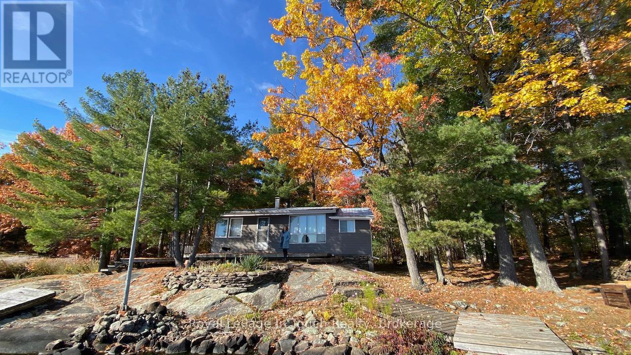 












1916 SIX MILE LAKE SHORE ISLAND

,
Georgian Bay (Baxter),




Ontario
L0K1S0

