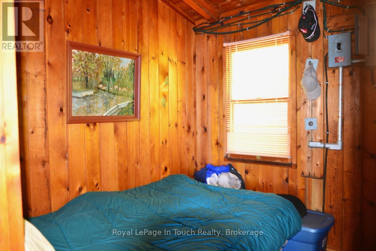 












1916 SIX MILE LAKE SHORE ISLAND

,
Georgian Bay (Baxter),




Ontario
L0K1S0

