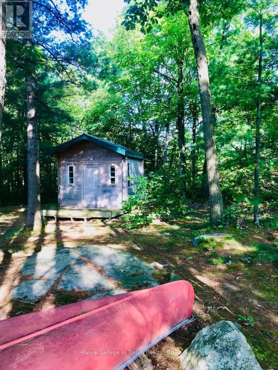 












1916 SIX MILE LAKE SHORE ISLAND

,
Georgian Bay (Baxter),




Ontario
L0K1S0

