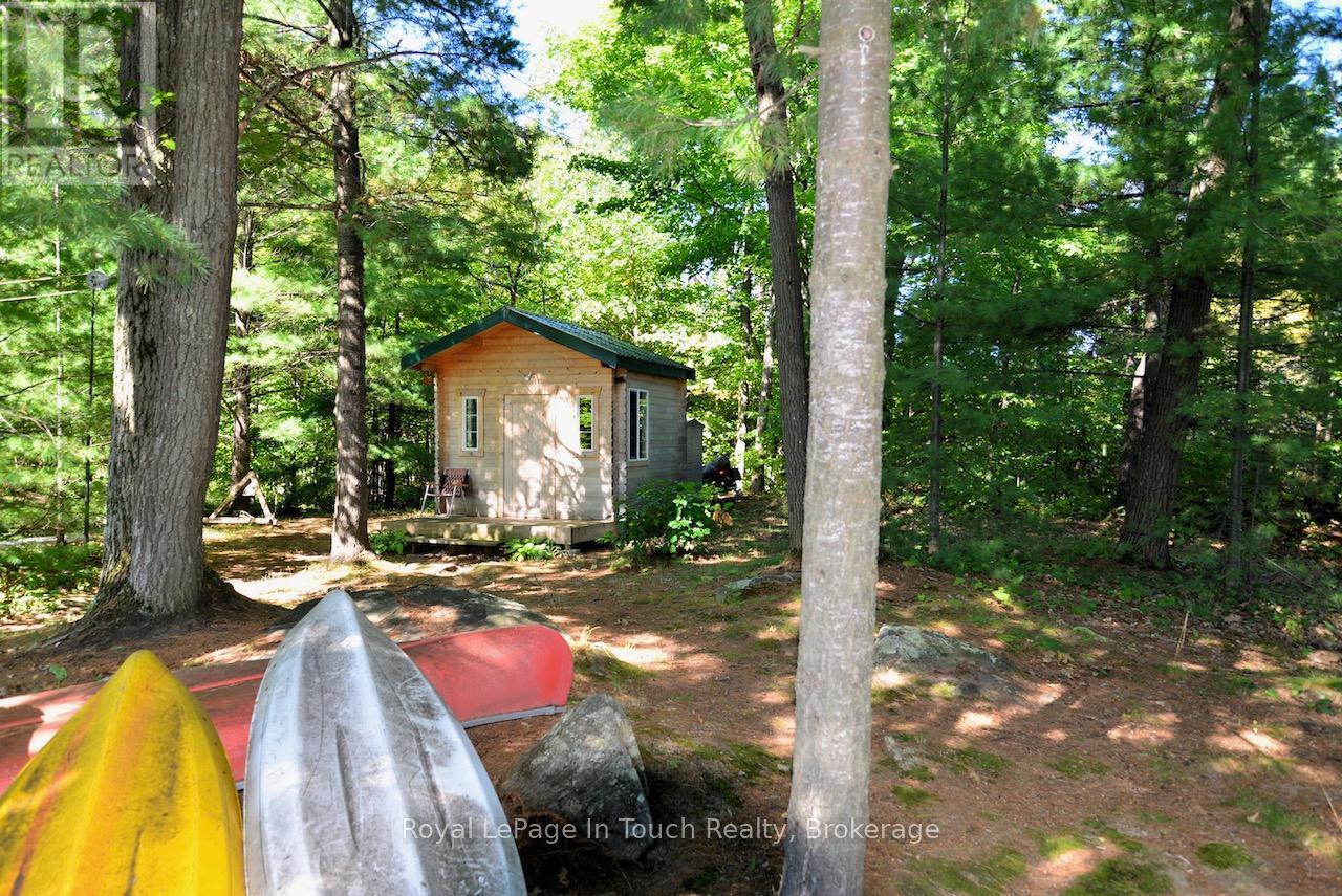 












1916 SIX MILE LAKE SHORE ISLAND

,
Georgian Bay (Baxter),




Ontario
L0K1S0

