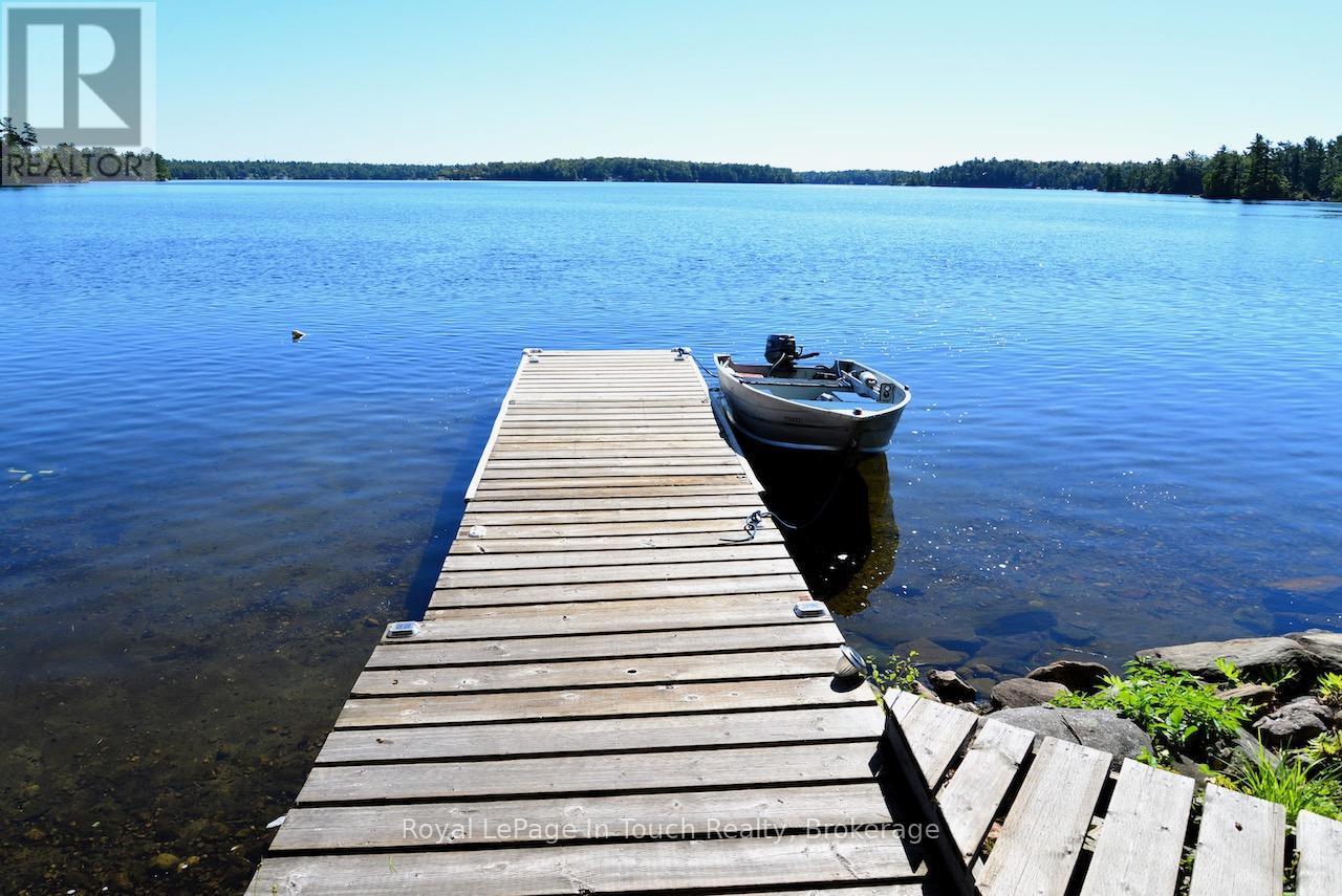 












1916 SIX MILE LAKE SHORE ISLAND

,
Georgian Bay (Baxter),




Ontario
L0K1S0


