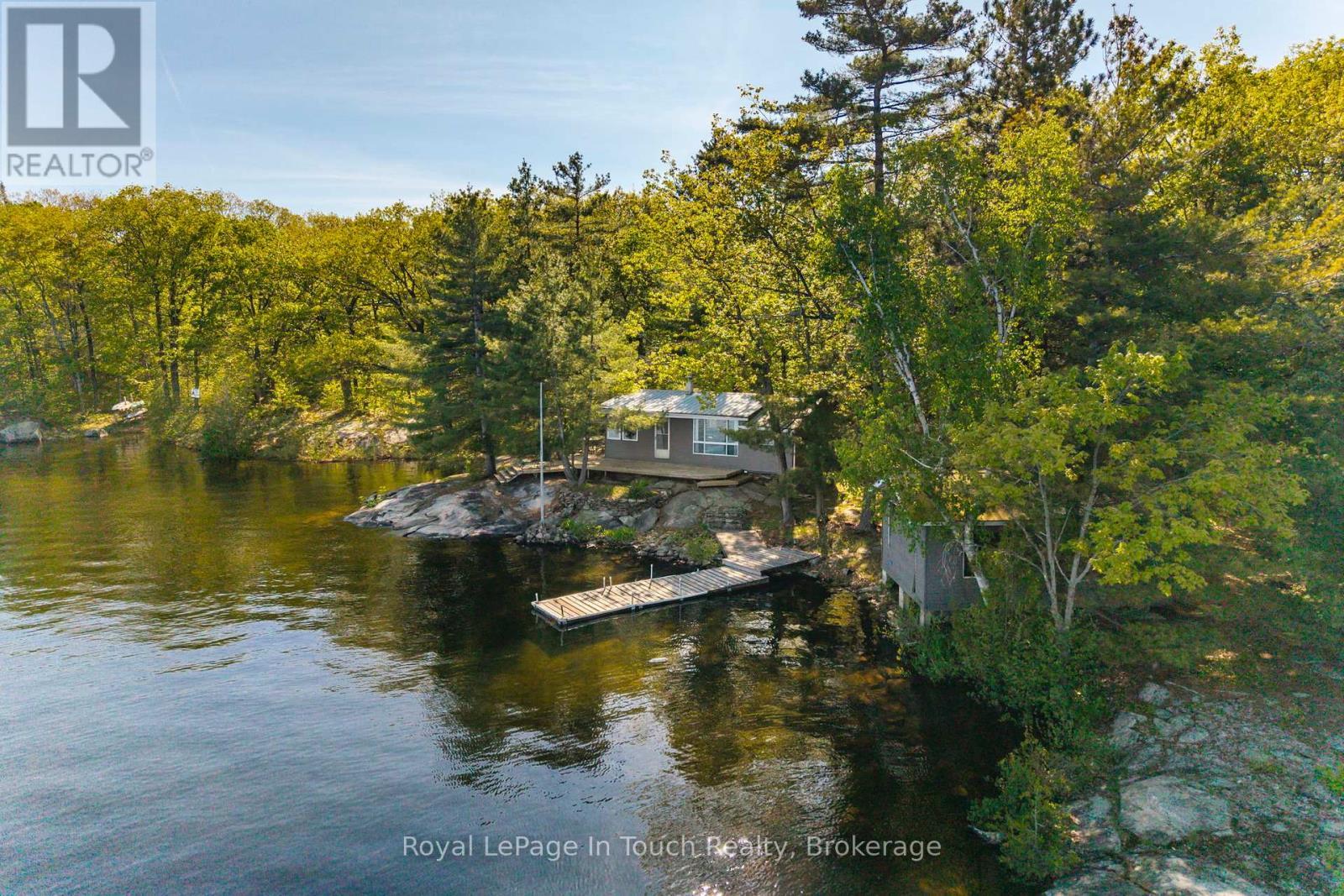 












1916 SIX MILE LAKE SHORE ISLAND

,
Georgian Bay (Baxter),




Ontario
L0K1S0

