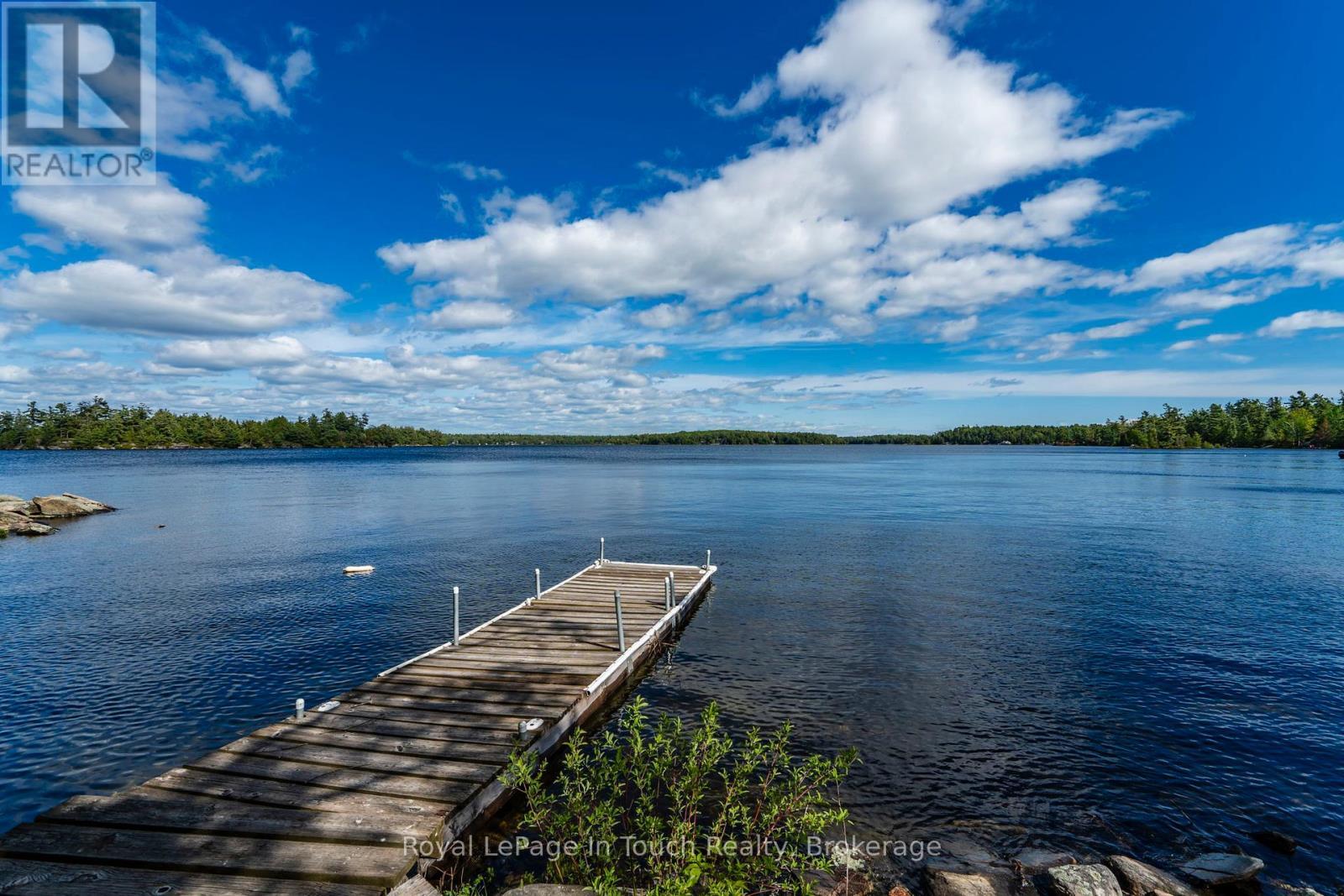 












1916 SIX MILE LAKE SHORE ISLAND

,
Georgian Bay (Baxter),




Ontario
L0K1S0


