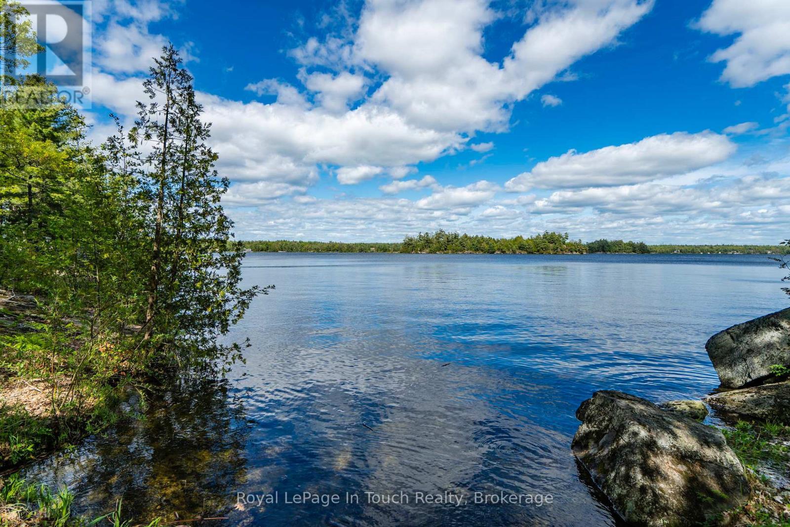 












1916 SIX MILE LAKE SHORE ISLAND

,
Georgian Bay (Baxter),




Ontario
L0K1S0

