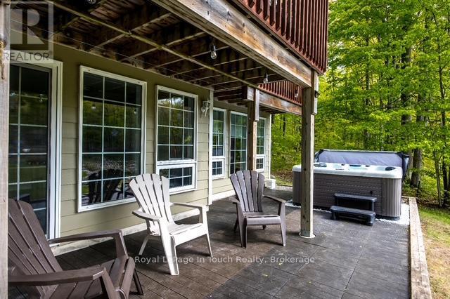 












157 FARLAIN LAKE ROAD W

,
Tiny,




Ontario
L9M0B9

