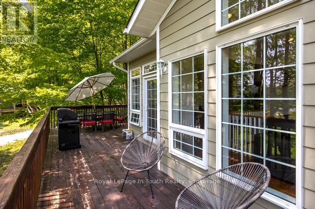 












157 FARLAIN LAKE ROAD W

,
Tiny,




Ontario
L9M0B9

