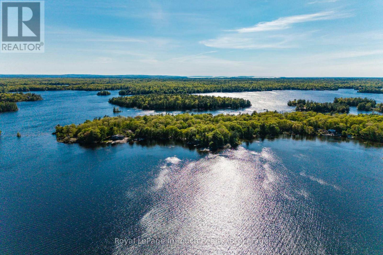 












1958 SIX MILE LAKE SHORE ISLAND

,
Georgian Bay (Baxter),







Ontario
L0K1S0

