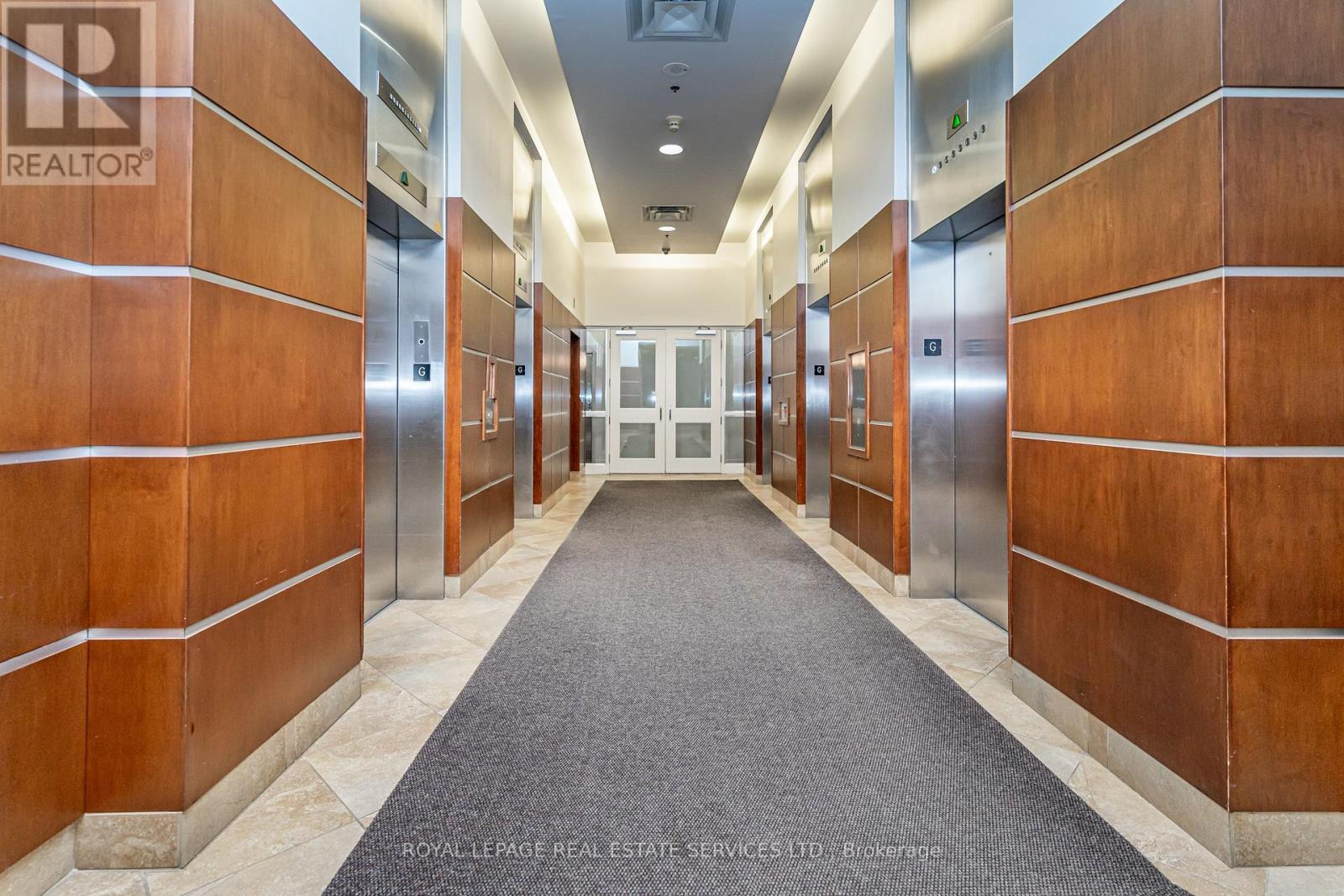 












206 - 2 FIELDWAY ROAD

,
Toronto,




Ontario
M8Z0B9

