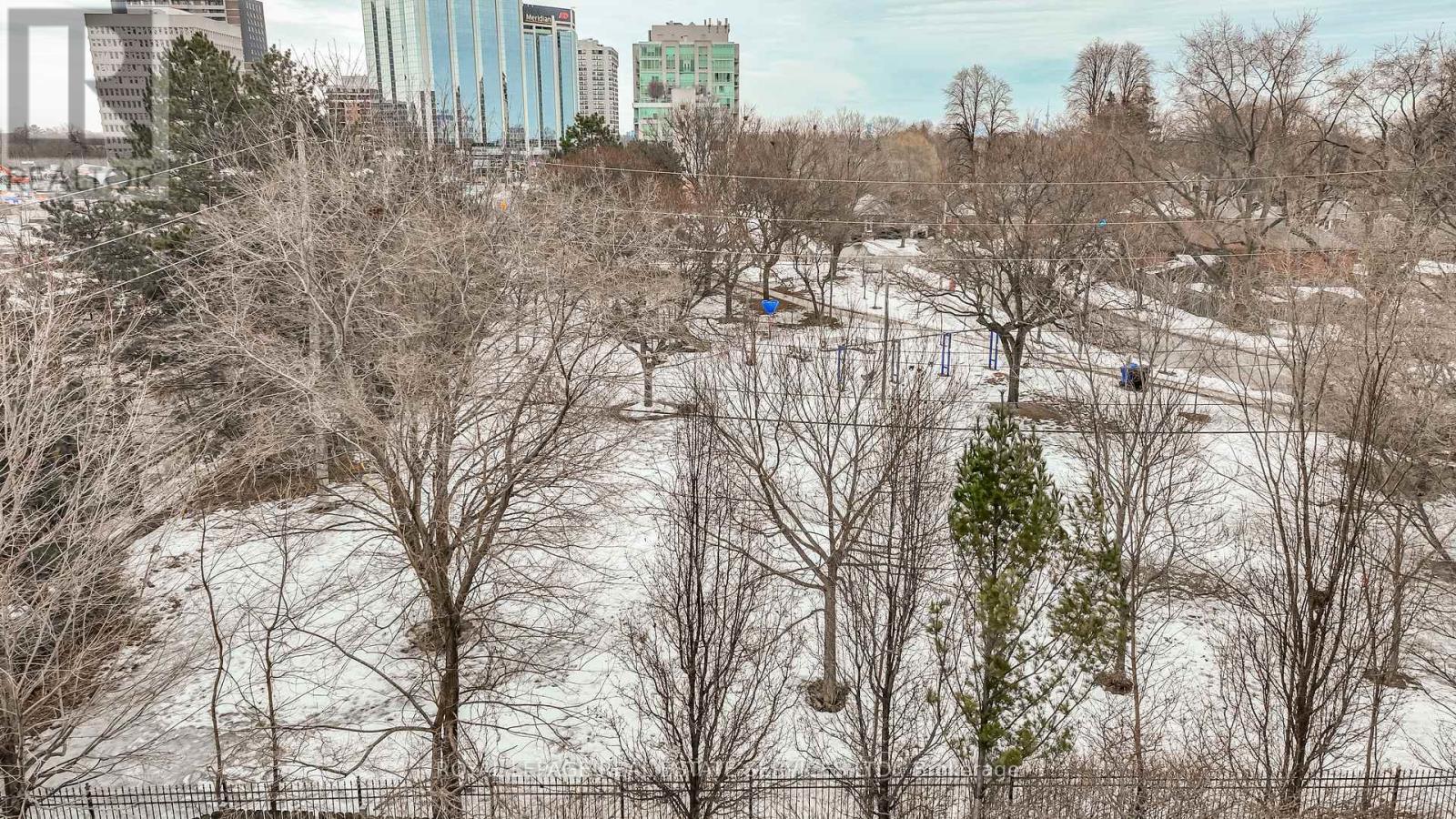 












206 - 2 FIELDWAY ROAD

,
Toronto,




Ontario
M8Z0B9

