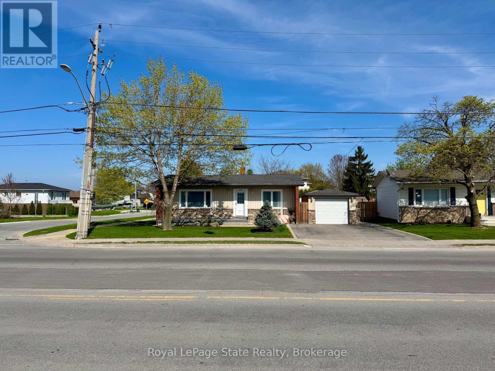 












4539 ONTARIO STREET

,
Lincoln (Beamsville),




Ontario
L0R1B5

