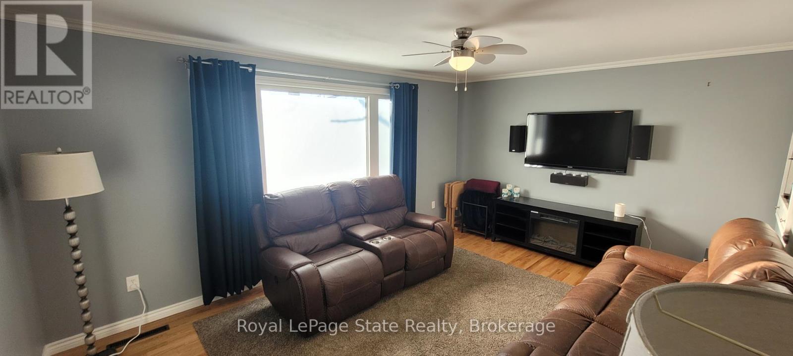 












4539 ONTARIO STREET

,
Lincoln (Beamsville),




Ontario
L0R1B5

