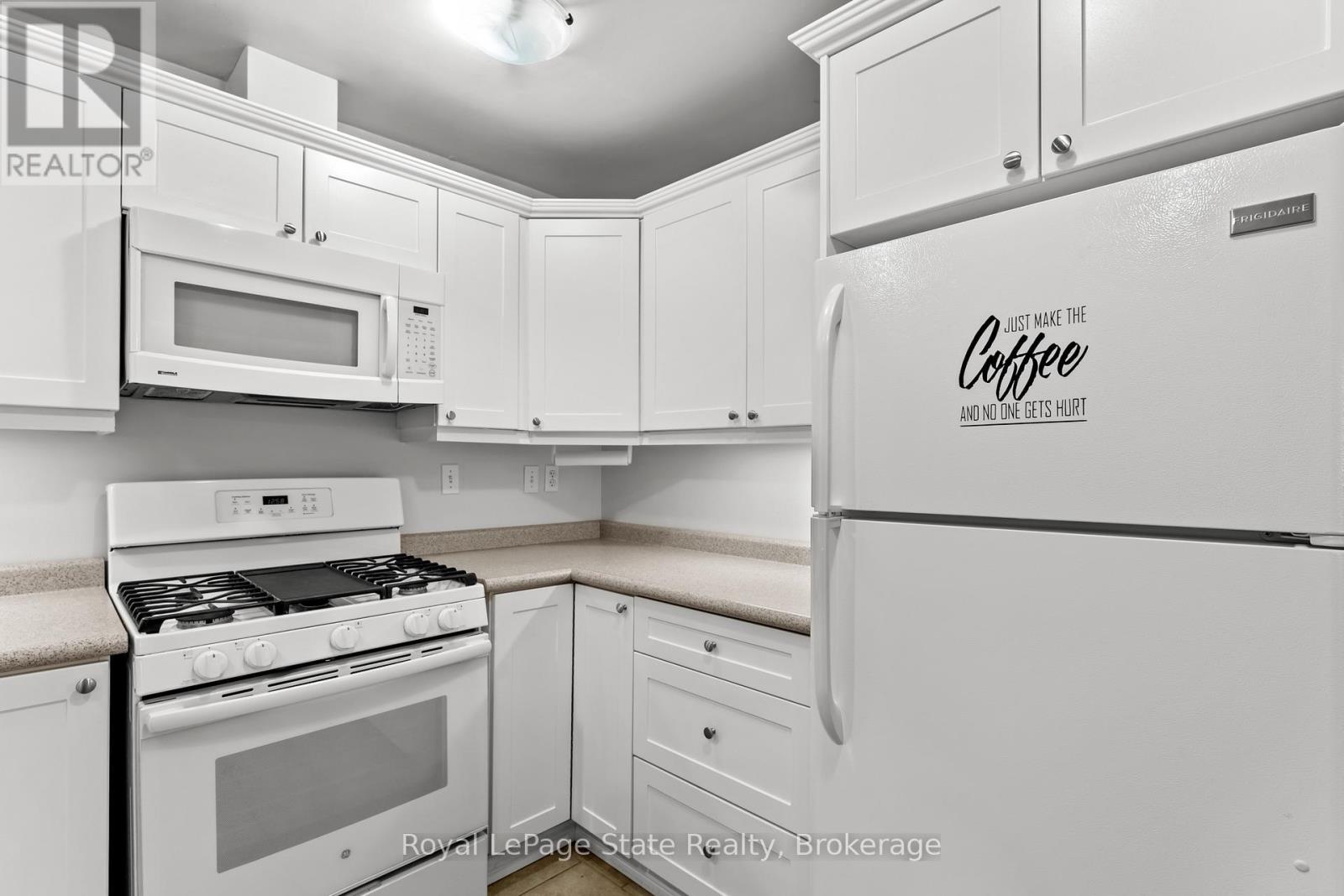 












4539 ONTARIO STREET

,
Lincoln (Beamsville),




Ontario
L0R1B5

