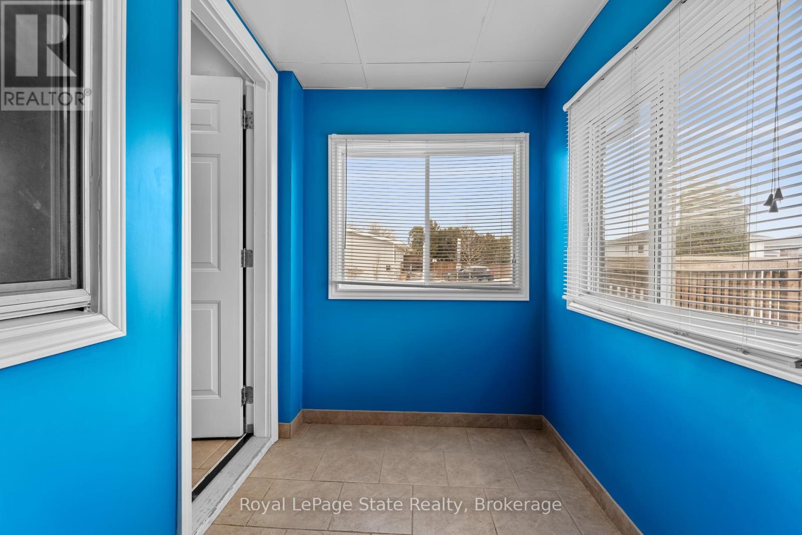 












4539 ONTARIO STREET

,
Lincoln (Beamsville),




Ontario
L0R1B5

