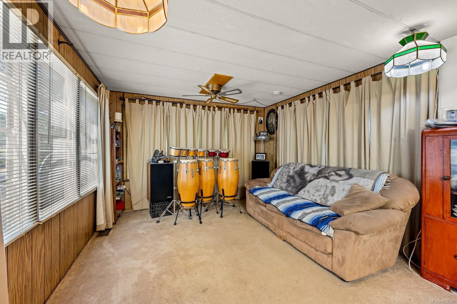 












1255 Wilkinson Rd

,
Comox,




British Columbia
V9M4B8


