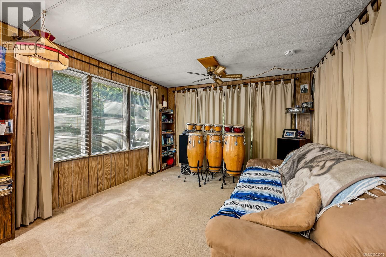 












1255 Wilkinson Rd

,
Comox,




British Columbia
V9M4B8

